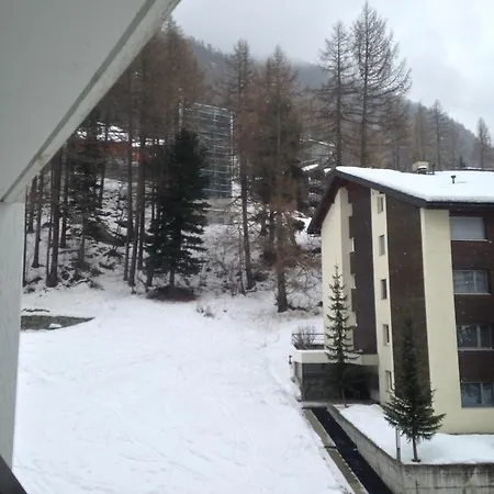 Apartman Cresta
